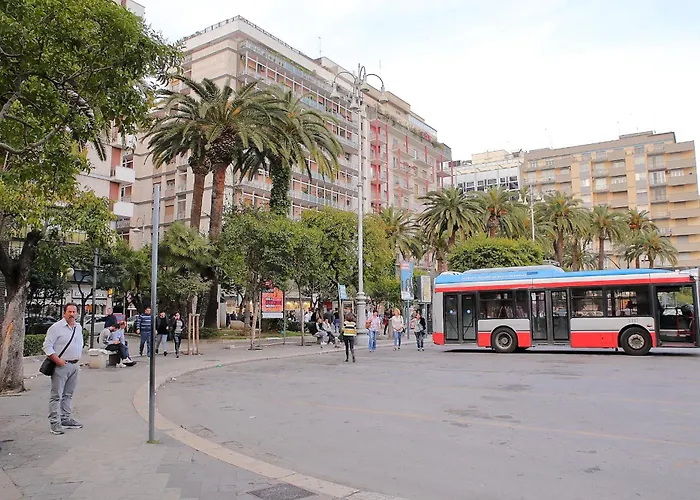 And - - Πανσιόν